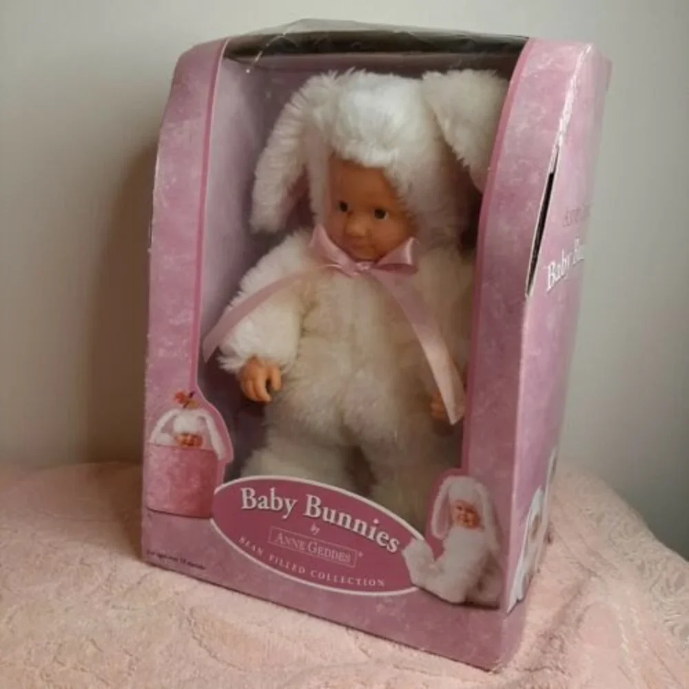 2005 Anne Geddes Baby Bunnies Bean Filled Bunny Rabbit Baby Brown Eyes